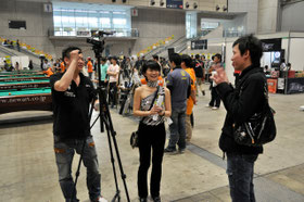 左:井上浩平プロ