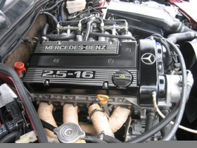 MベンツSLエンジン専門工場-107SLコンプリートエンジン制作販売