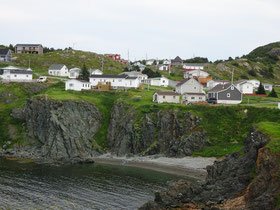 Blick auf die Gemeinde Crow Head auf der neufundländischen Insel Twillingate in der Notre Dame Bay.