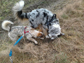 Patty mit ihrer neuen Freundin Ayla