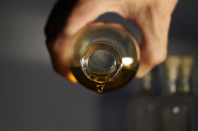 Massage Ayurvédique Abhyanga à domicile dans le Calvados, massage musculaire de bien-être et de relaxation. je me déplace à Mézidon, Deauville, Lisieux, Caen, Livarot, Saint Pierre en Auge.