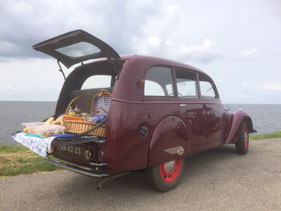 Peugeot U 202 Limousine Familial (1939)