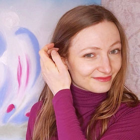 Linda Frenzel Sprituelle Malerin, mit Leinwand Mermaids of Lemuria, Innere Transformation durch Kunst, Himmelsgemälde, Kunst der inneren Harmonie, Inspirationsquelle Engel, Künstlerische Verbindung zur Quelle