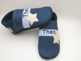 Bio-Babyschuhe blau, Stern & Namen in weiß