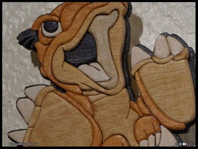 WoodnMetalART Scrollsaw Dekupiersäge Holzbild Ducky In einem Land vor unserer Zeit