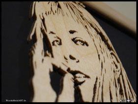 WoodnMetalART Scrollsaw Holzportrait Aurora