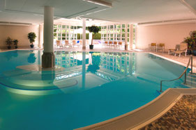 Hotel booking wellness pool