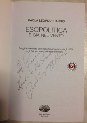 Autografo di Paola Leopizzi Harris sul libro Esopolitica