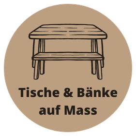 Holztische und Bänke auf Mass