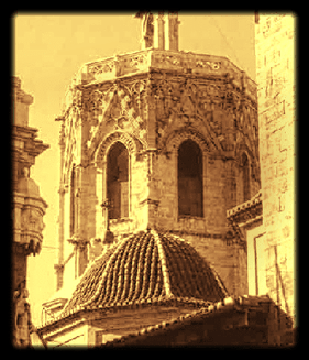 El Miguelete o Micalet, campanario gótico de la catedral de Valencia.