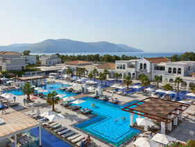 Anemos Luxury Grand Resort auf Kreta – moderne und weitläufige Hotelanlage nahe Georgioupolis