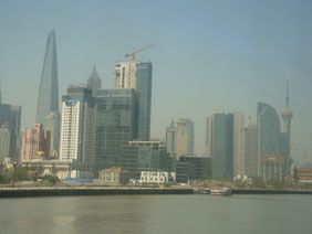 Shanghai-metropool-haven-Bund-skyline