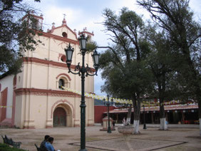 San-Christobal-Katholieke-kerk-Mexico
