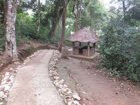 Muong-Phang-bunker-tunnel-generaal-Giap-Vietminh-hoofdkwartier-Fransen-hutje-Vietnam