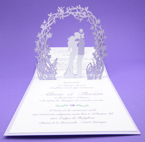 faire part pop-up mariage arche fleurie violet