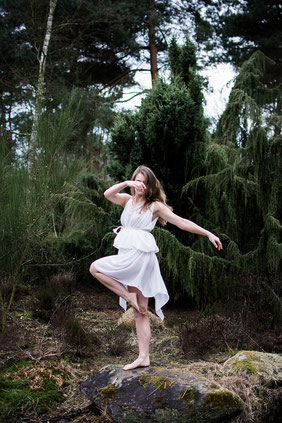 apollo-artemis, fashion, design, sustainable, handmade, mixed media, artwork, mood, landscape, bülent kirschbaum