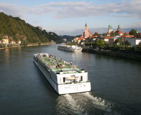 Donauschiff Vergleich Donauschiffe 2024 bellriva a-rosa donaudampfschifffahrt Flusskreuzfahrt Mosel Flussschiff donau rhein flusskreuzfahrt vergleich angebote 2024
