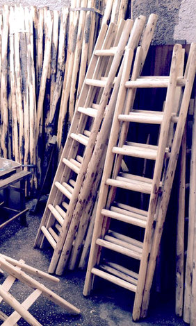 Scale a pioli in legno naturale per arredamento - Ladders in natural wood for climb & decor 