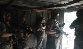 airsoft-batiment-palettes-construction-terrain-jeu