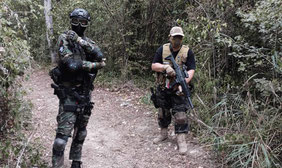 airsoft-boutique-arme-treillis-pantalon-veste-tee-shirt