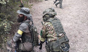 airsoft-jeu-brassard-casque-protection-gilet-tactique