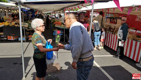 Fête des Mères au marché du Mail de Vélizy.