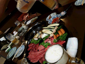 幹事ではないが、徒歩5分の焼肉店でした^^;