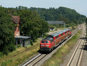 Tren a su paso por Langenschemmern