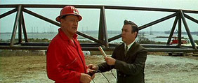 John Wayne utilizes Goose Creek Oil Field in Baytown, Texas, for the first action sequence of "Hellfighters". 