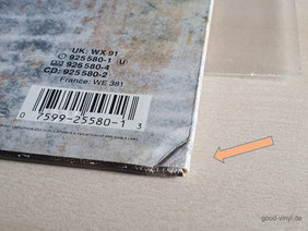 Cover mit angestoßener Ecke
