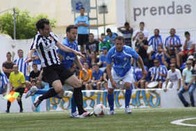 Imagen del encuentro disputado en El Pitín ante el Haro. Foto: www.laopiniondemurcia.es