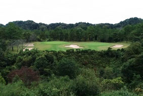 千葉夷隅ゴルフクラブ (名物ホール) 南コース 7番 PAR3