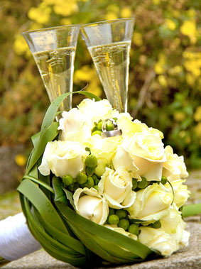 Hochzeitsfotos Foto Studio Flohrer Fotografie Hochzeit modern Fotografie Wedding Trauung Brautpaar 