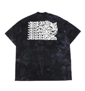 dark grey batik print t-shirt with white itv print on back