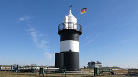 Das Nordseebad Wremen mit Leuchtturm "Kleiner Preuße"