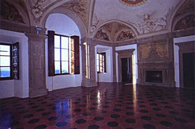 OmoGirando Palazzo Orsini a Bomarzo