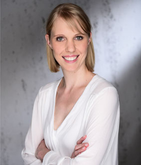 Annkatrin Junglaß ist selbständige Texterin und Kommunikationsberaterin bei More2Tell