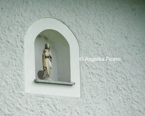 Rundbogennische mit Hl. Maria © Mag. Angelika Ficenc