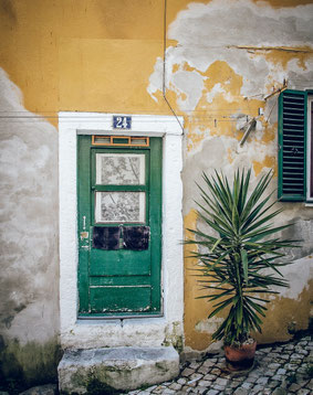 Lisbon Jewish Quarter. One Door... One Story. LisbonJewishTours by Patricia