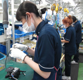 オリテック生産部門の完成品検査