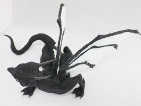 羊毛フェルト リアル ドラゴン オーダー