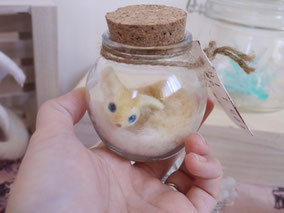 羊毛フェルト 管狐 瓶入り