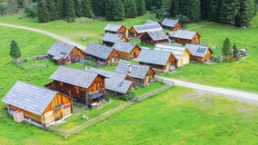 Hansalhütte im Hüttendorf Göriachtal