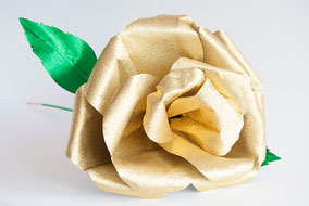 rosa-gigante-flor-papel