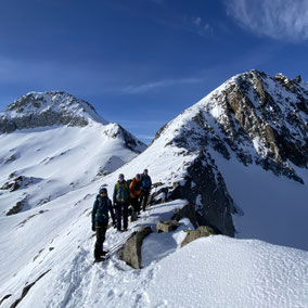 Schneeschuhwochenende in Alpiner Umgebung