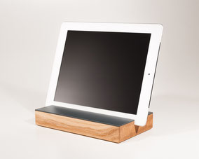 Bild: Holzständer iPad tablet Halter aus Holz