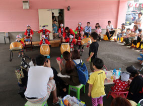 江別市にあるわくわく中央保育園の夏まつりの写真です