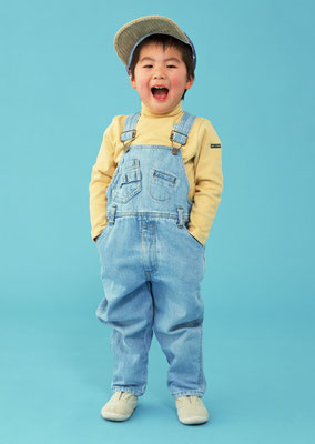 男の子の画像