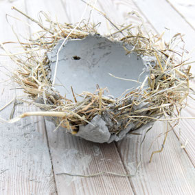 DIY concrete Easter nest bowl by PASiNGA tutorials