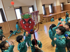 ⑥玉入れ